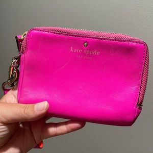 Kate Spade Wristlet 🩷💕